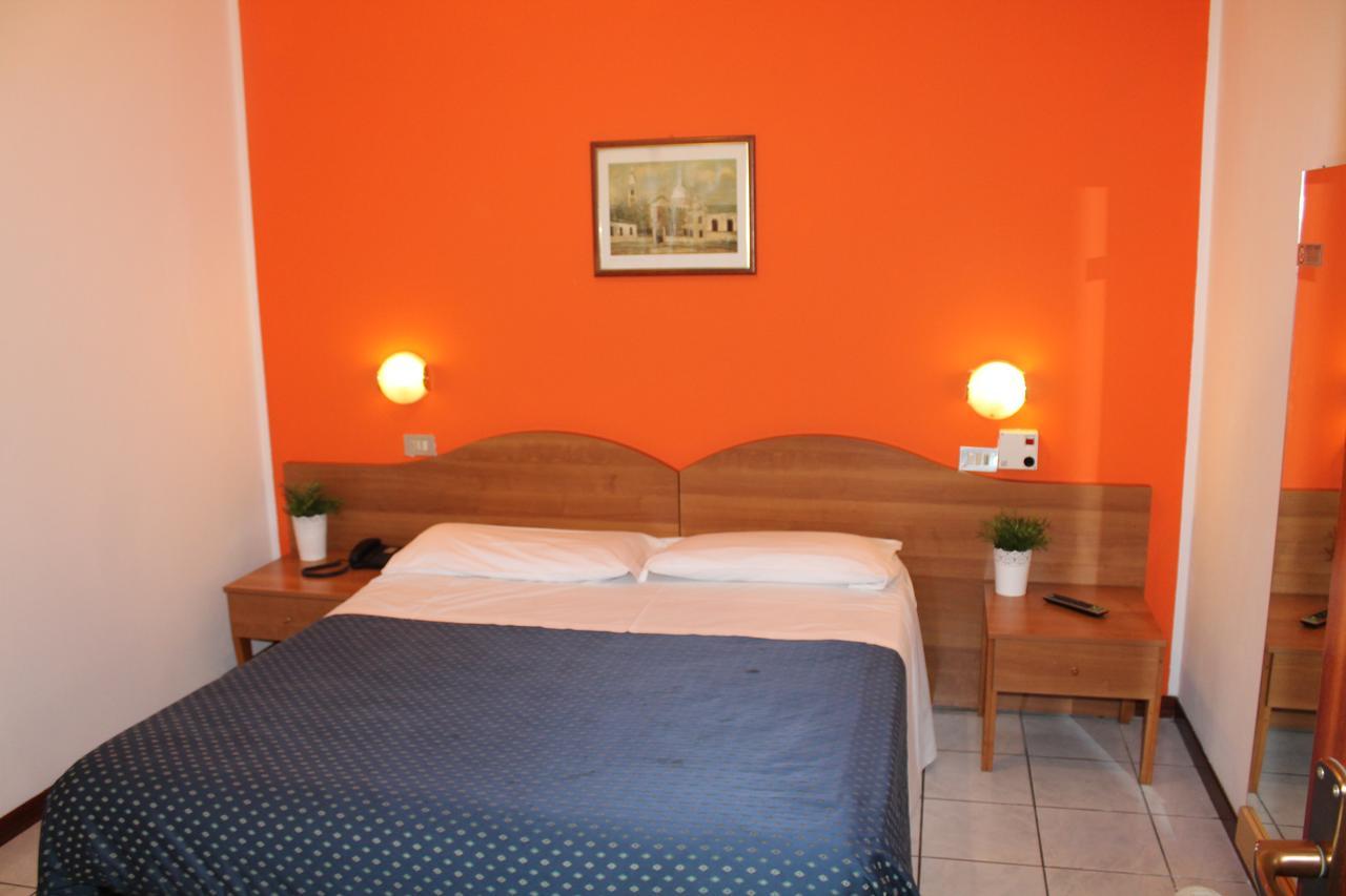 Hotel La Pace Milán